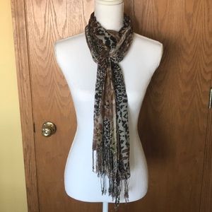 Ladies scarf